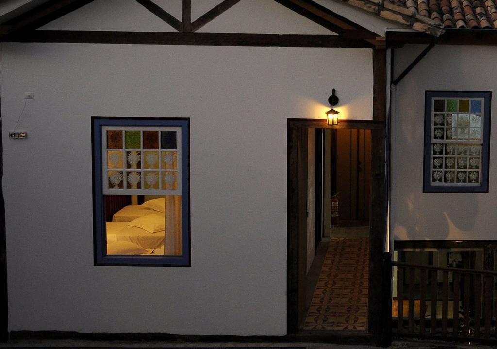 Pouso Da Chica Hotel Диамантина Екстериор снимка